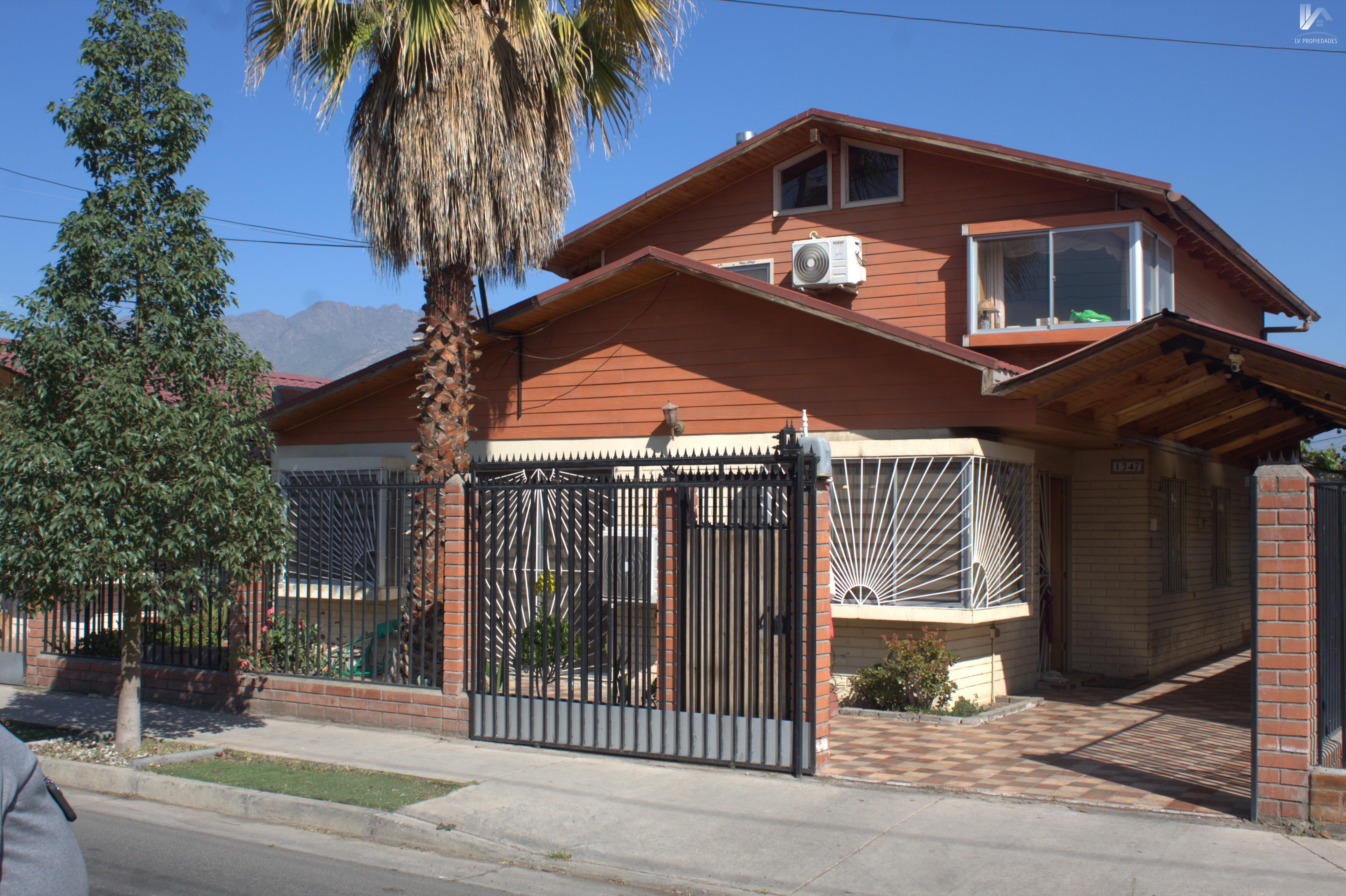 HERMOSA CASA EN VILLA EL SEÑORIAL